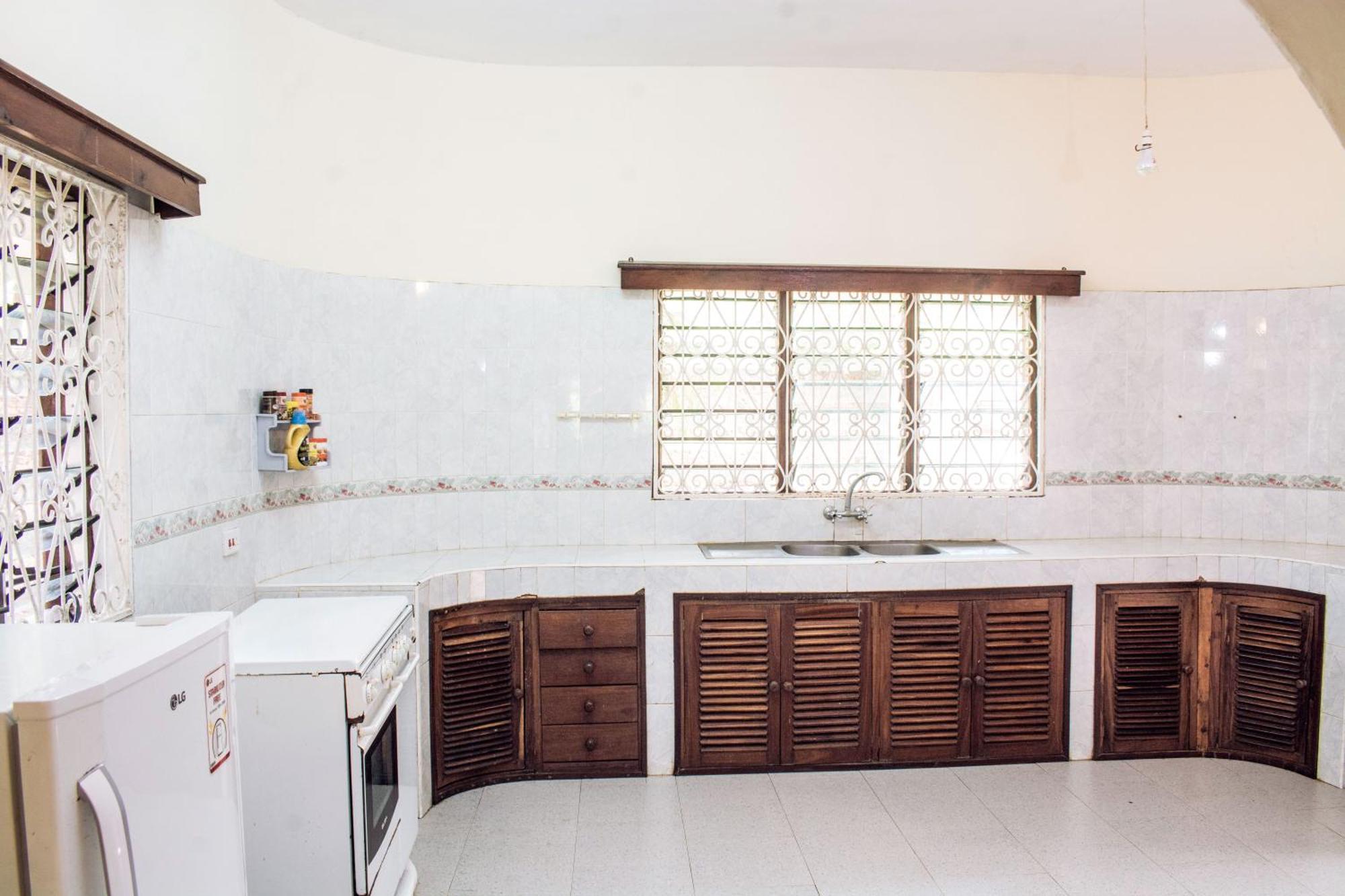 Kijani Cottages In Diani 디아니 해변 외부 사진