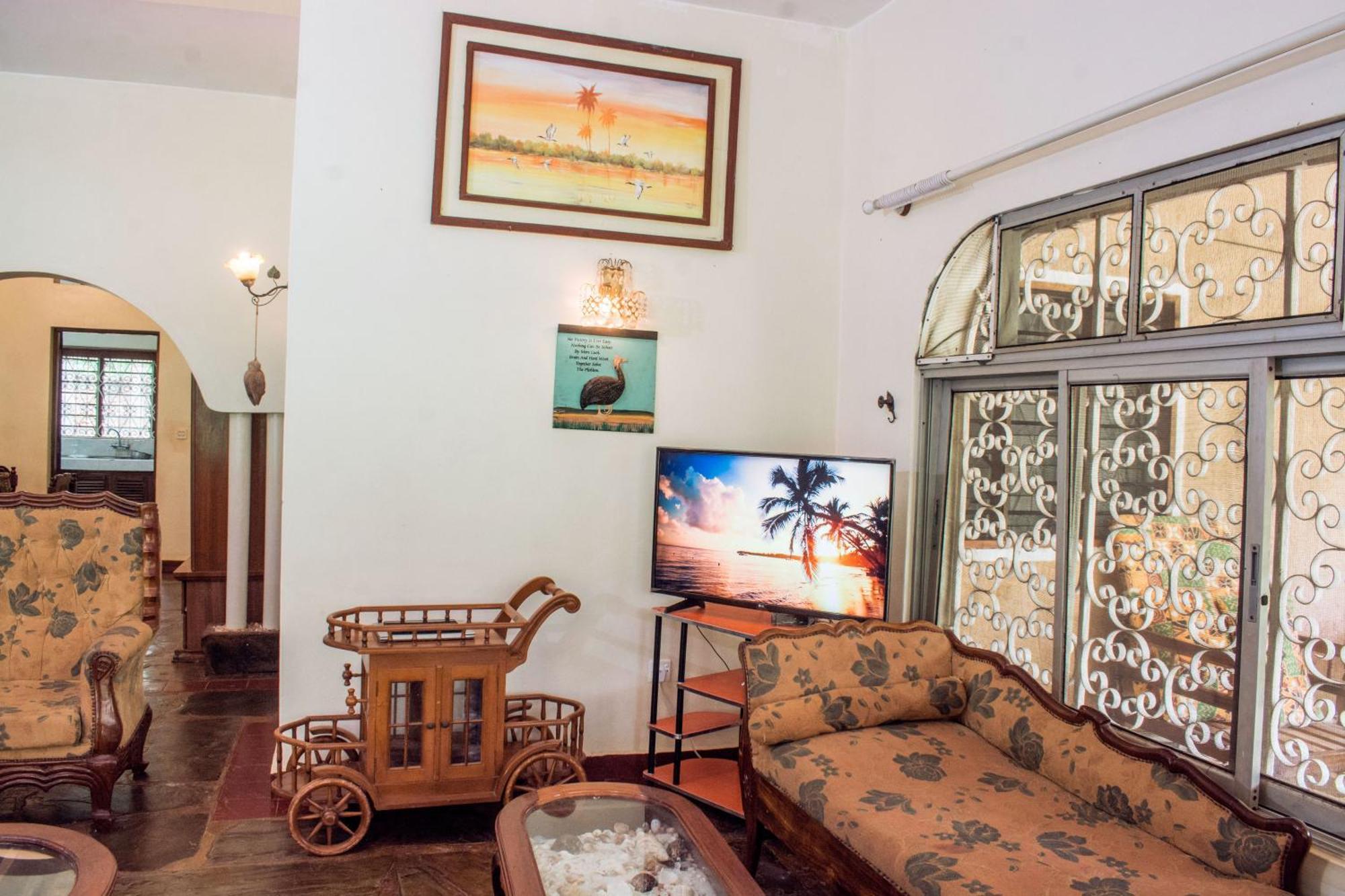 Kijani Cottages In Diani 디아니 해변 외부 사진