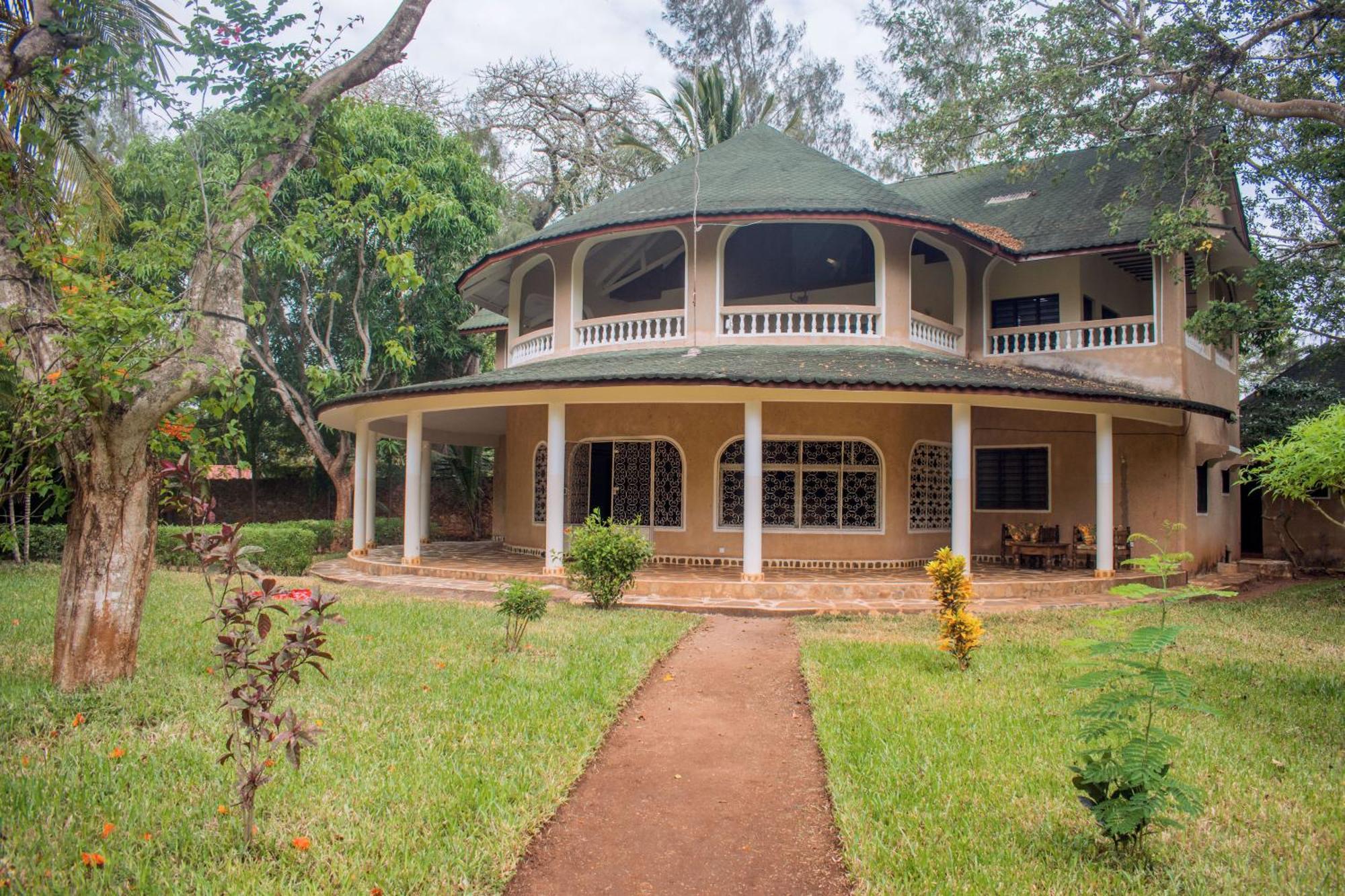 Kijani Cottages In Diani 디아니 해변 외부 사진