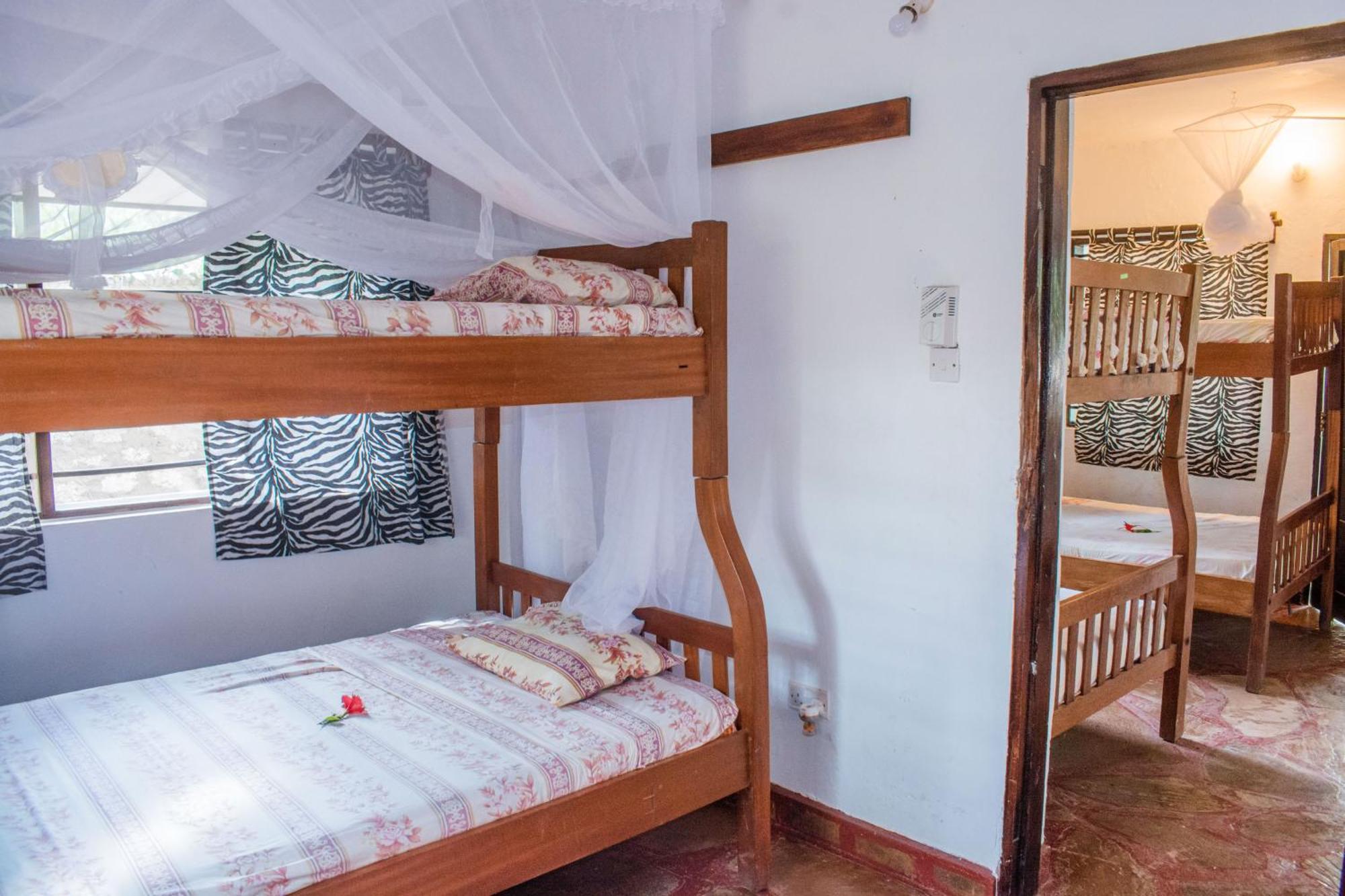 Kijani Cottages In Diani 디아니 해변 외부 사진