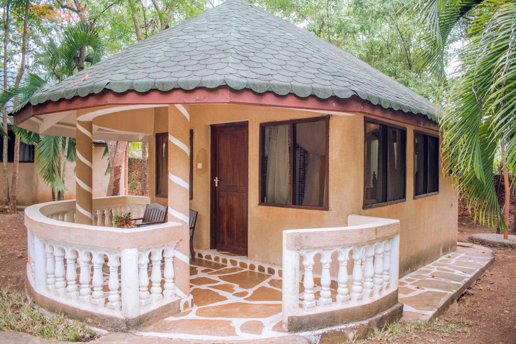 Kijani Cottages In Diani 디아니 해변 외부 사진